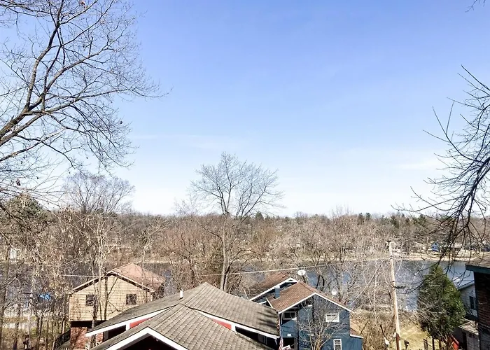 Little Fox - A Cozy Riverview Getaway Near Chicago *